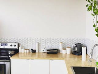 Moderne Küche in weiß