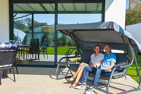 4b448df1_portraitblock-mh2