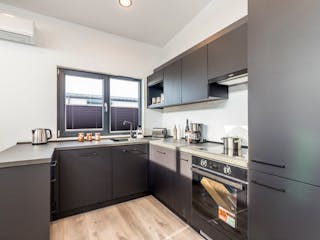 Fertighaus Santa Cruz Lodge von Easy Homes - Tiny- & Modulhäuser Schlüsselfertig ab 235000€, Bungalow Innenansicht 8