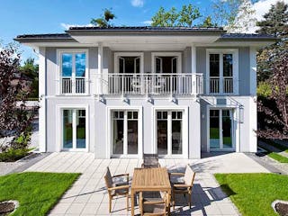 Massivhaus Grunewald von Aye-Bau Schlüsselfertig ab 457500€, Stadtvilla Außenansicht 1