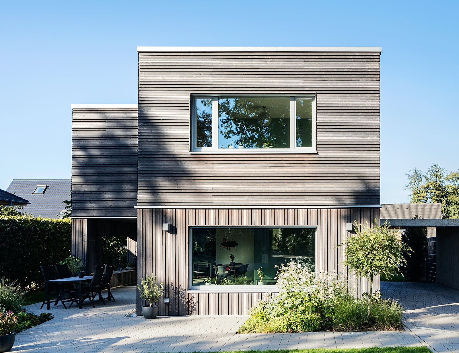 Fertighaus Emmelndorf von Bardowicks.Haus und Holzbau Schlüsselfertig ab 620000€, Cubushaus Außenansicht 1
