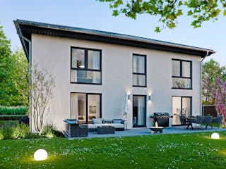 Massivhaus Zweifamilienhaus Garda von BauArt Massivbau, Stadtvilla Außenansicht 1