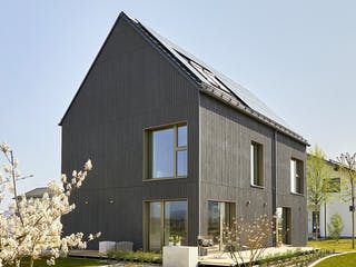 Fertighaus my smart green home - MH Schwarzwald von Bau-Fritz Schlüsselfertig ab 675762€, Satteldach-Klassiker Außenansicht 2