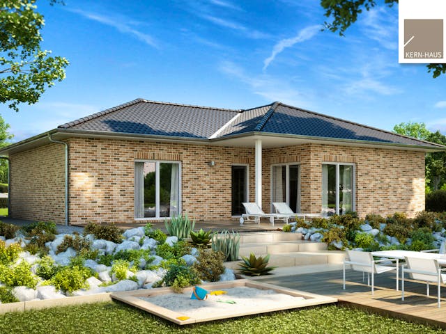 Massivhaus Bungalow Balance Klinker von Kern-Haus Schlüsselfertig ab 422900€, Bungalow Außenansicht 1