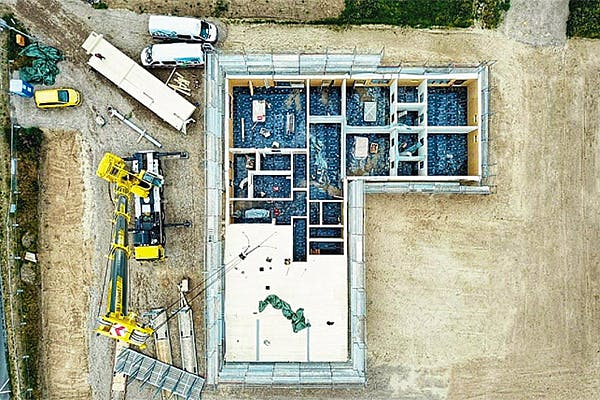 c9c99aeb_portraitblock3