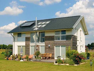 Fertighaus Anke (KfW-Effizienzhaus 40 EE) von Dammann-Haus Schlüsselfertig ab 381800€, Satteldach-Klassiker Außenansicht 1