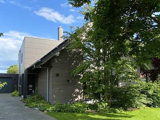 Fertighaus Julia 2 (KfW-Effizienzhaus 40 EE) von Dammann-Haus Schlüsselfertig ab 339200€, Satteldach-Klassiker Außenansicht 2