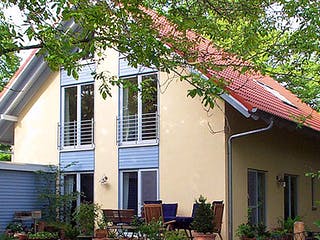 Fertighaus Myrna (KfW-Effizienzhaus 40 EE) von Dammann-Haus Schlüsselfertig ab 327800€, Satteldach-Klassiker Außenansicht 1