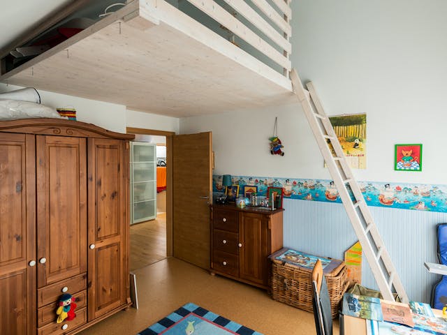 Blockhaus D176 Becker von Frammelsberger R. Ingenieur-Holzbau, Satteldach-Klassiker Innenansicht 5