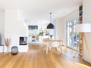 Massivhaus Friesenhaus 180 von ECO System HAUS Schlüsselfertig ab 376700€, Satteldach-Klassiker Innenansicht 2