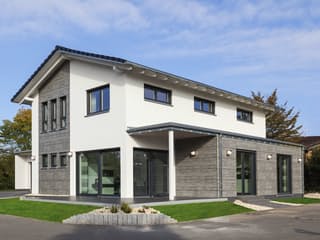 Fertighaus Edition Select 186 von Wolf-Haus Schlüsselfertig ab 442104€, Satteldach-Klassiker Außenansicht 1