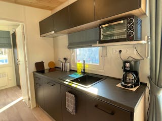 Fertighaus Chalet One von Easy Homes - Tiny- & Modulhäuser Schlüsselfertig ab 89900€, Bungalow Innenansicht 4