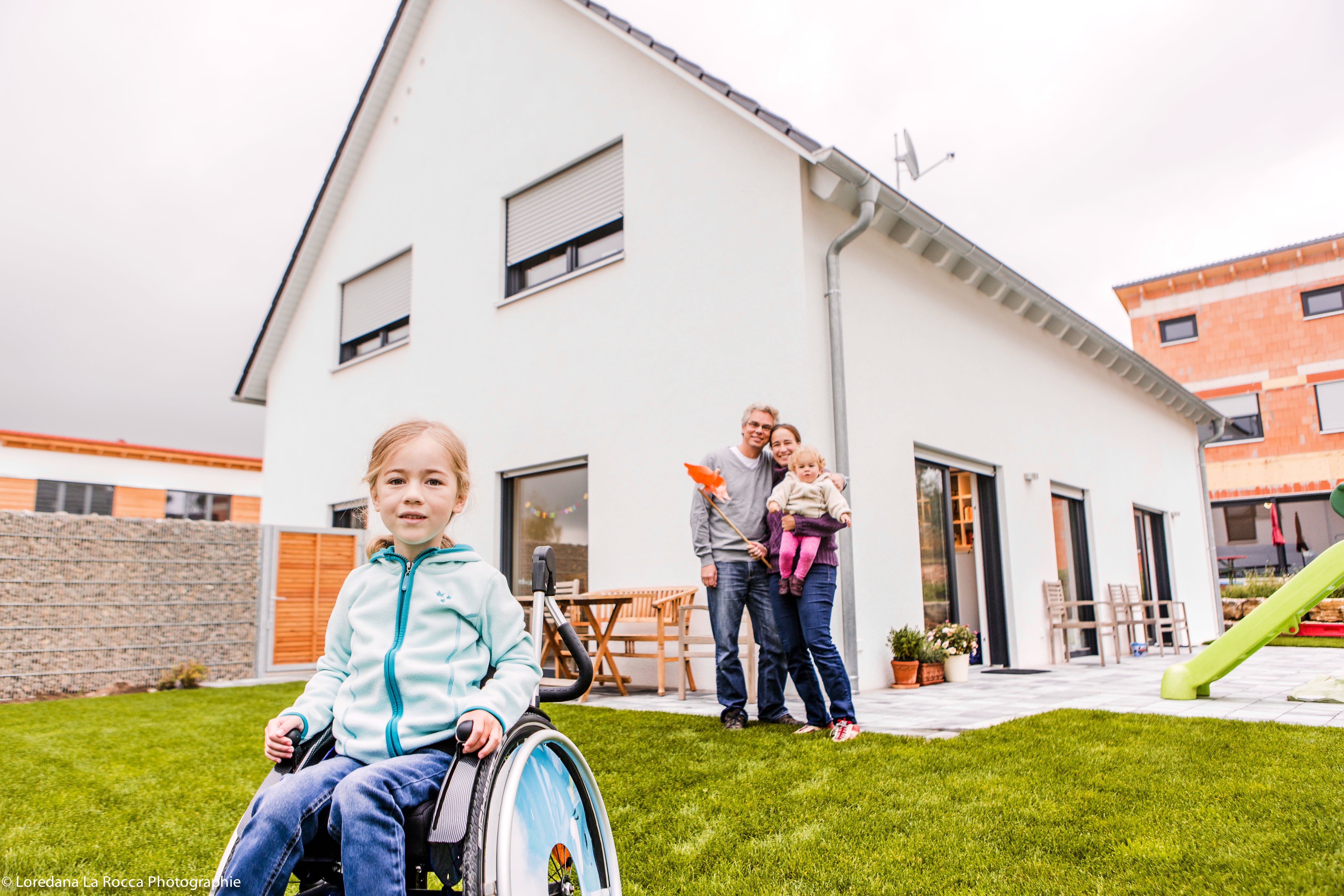 Fertighaus Klassisch 187 von FischerHaus Schlüsselfertig ab 527935€, Satteldach-Klassiker Außenansicht 1