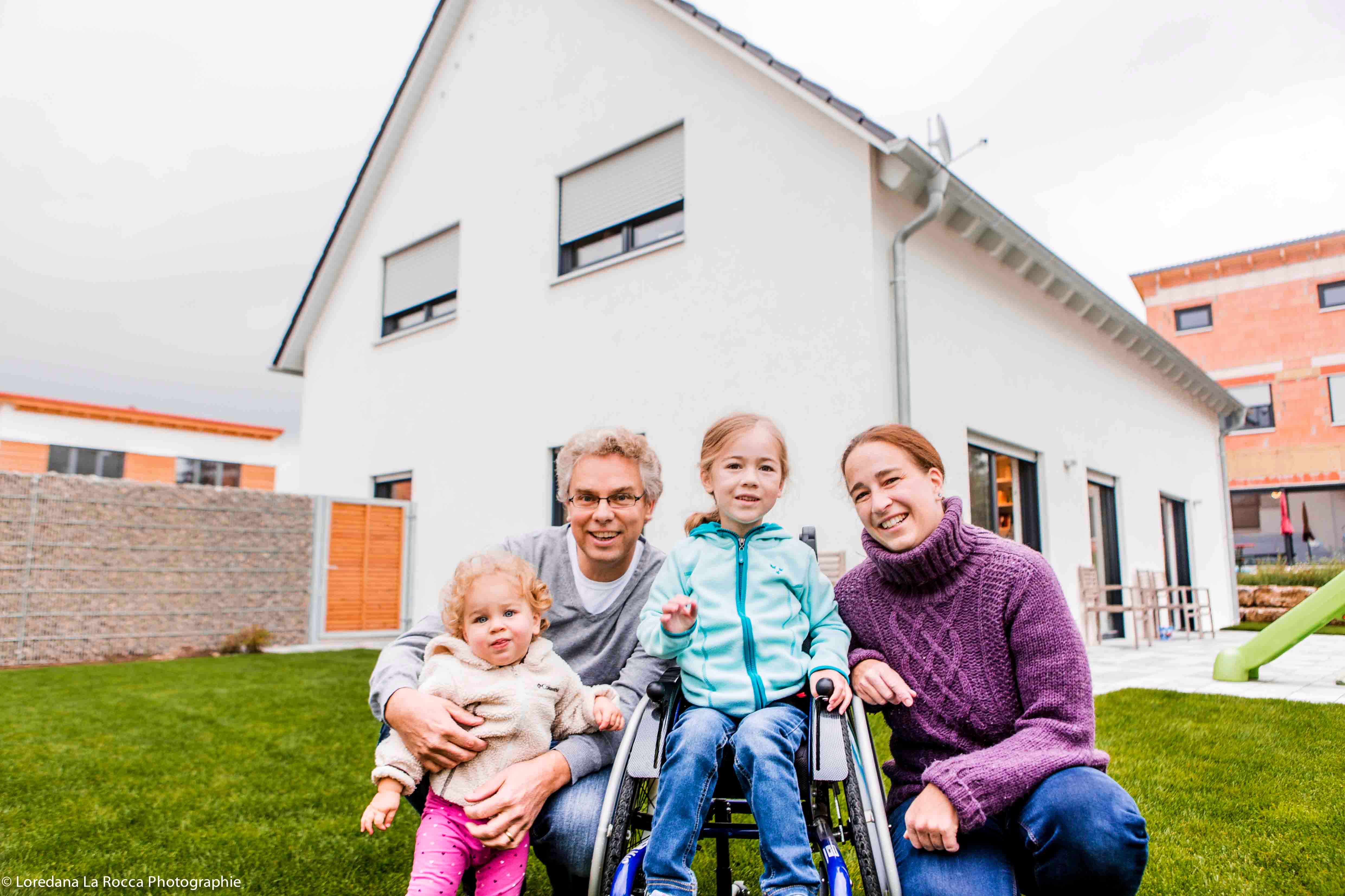 Fertighaus Klassisch 187 von FischerHaus Schlüsselfertig ab 527935€, Satteldach-Klassiker Außenansicht 2