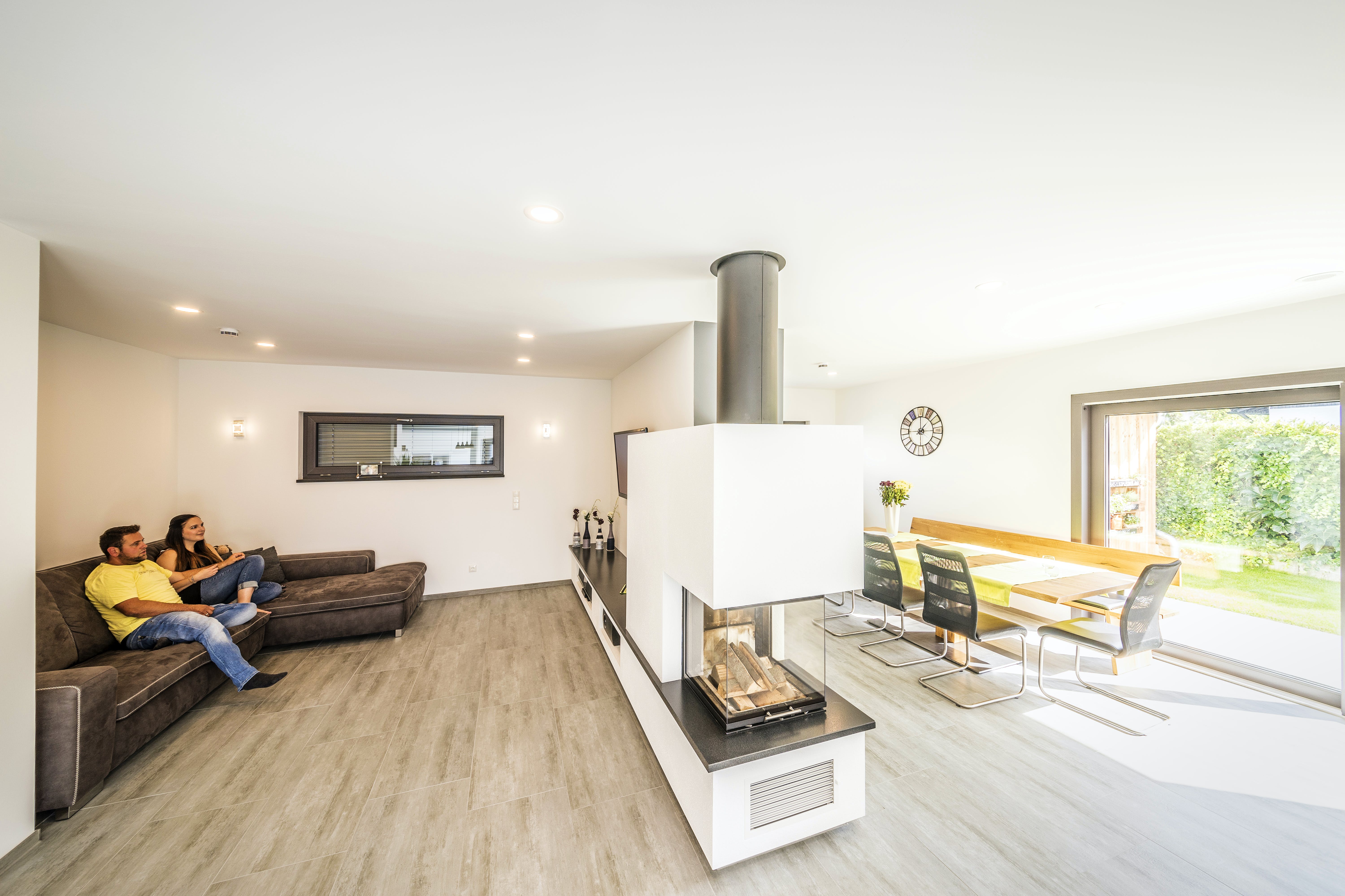 Fertighaus Modern 240 von FischerHaus Schlüsselfertig ab 696960€, Pultdachhaus Innenansicht 1
