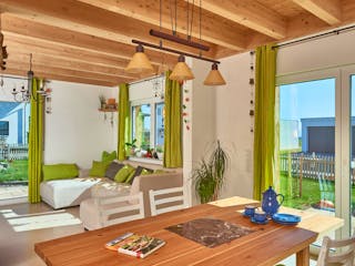 Fertighaus Haus Schmahlfeldt von Fertighaus WEISS Schlüsselfertig ab 468710€, Satteldach-Klassiker Innenansicht 1