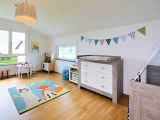 Fertighaus Haus Grauer von WEISS Holzhaus Schlüsselfertig ab 461203€, Satteldach-Klassiker Innenansicht 4