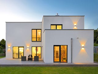 Fertighaus Haus Jacobi von Fertighaus WEISS Schlüsselfertig ab 533495€, Cubushaus Außenansicht 1