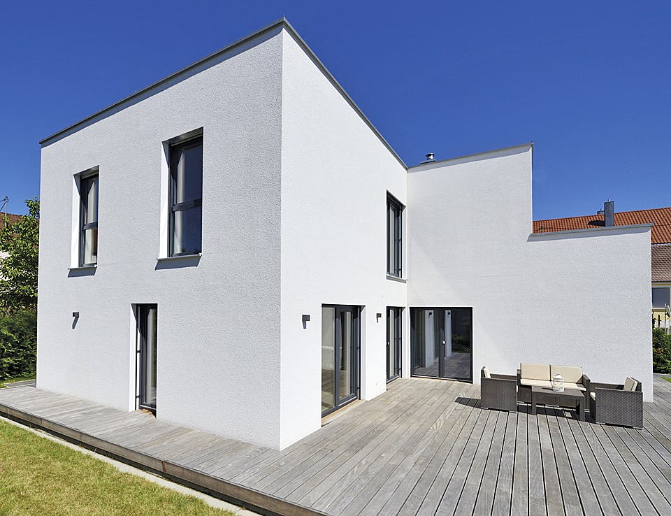 Fertighaus Haus Jacobi von Fertighaus WEISS Schlüsselfertig ab 501934€, Cubushaus Außenansicht 2