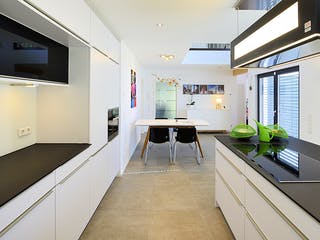 Fertighaus Haus Jacobi von Fertighaus WEISS Schlüsselfertig ab 501934€, Cubushaus Innenansicht 2