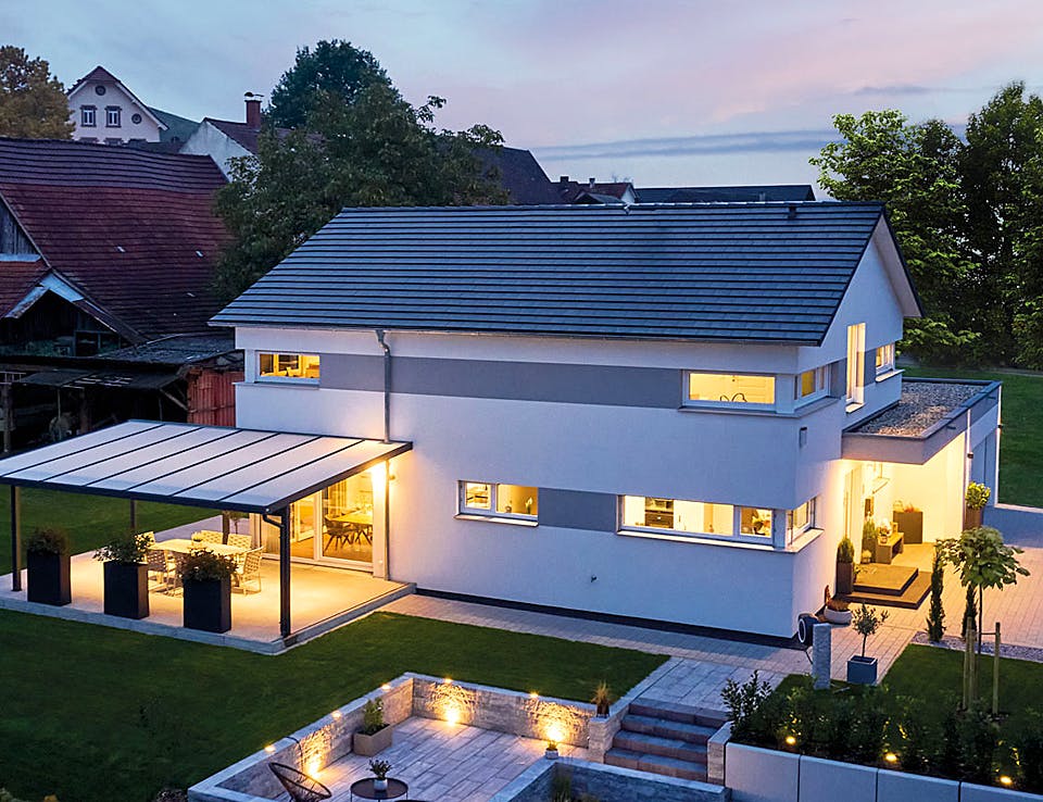 Fertighaus Haus Wiegele von Fertighaus WEISS Schlüsselfertig ab 455769€, Satteldach-Klassiker Außenansicht 1