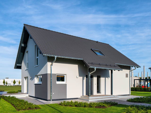Fertighaus MH Frankenberg - JUNO 402 von FingerHaus Schlüsselfertig ab 397252€, Satteldach-Klassiker Außenansicht 1