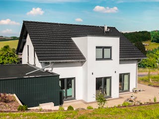 Fertighaus Amika von Fingerhut Haus Schlüsselfertig ab 475632€, Satteldach-Klassiker Außenansicht 4