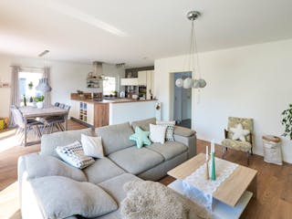 Fertighaus Juna von Fingerhut Haus Schlüsselfertig ab 430913€, Satteldach-Klassiker Innenansicht 2