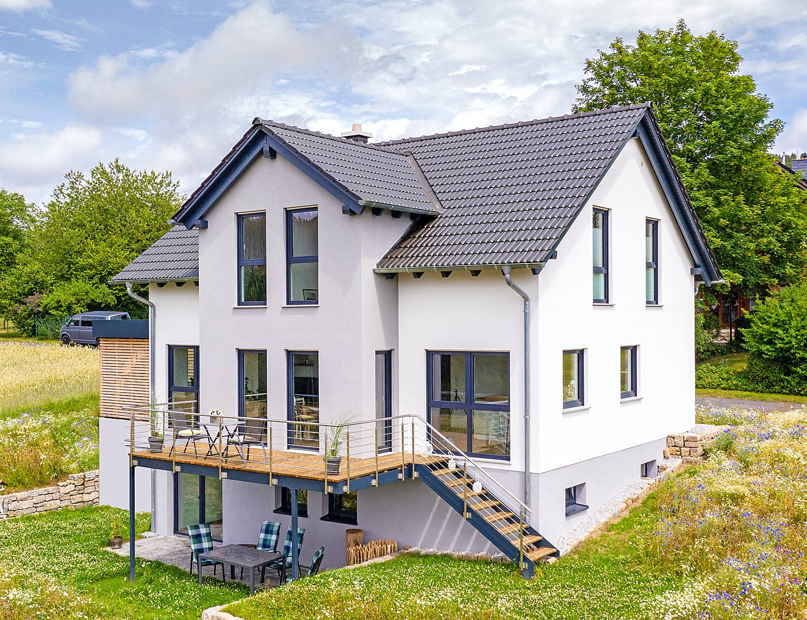 Fertighaus Kelari von Fingerhut Haus Schlüsselfertig ab 467929€, Satteldach-Klassiker Außenansicht 1