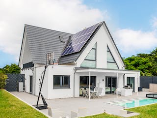 Fertighaus Klino von Fingerhut Haus Schlüsselfertig ab 866070€, Satteldach-Klassiker Außenansicht 2