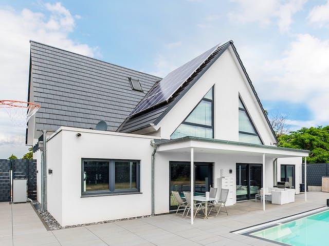 Fertighaus Klino von Fingerhut Haus Schlüsselfertig ab 866070€, Satteldach-Klassiker Außenansicht 5