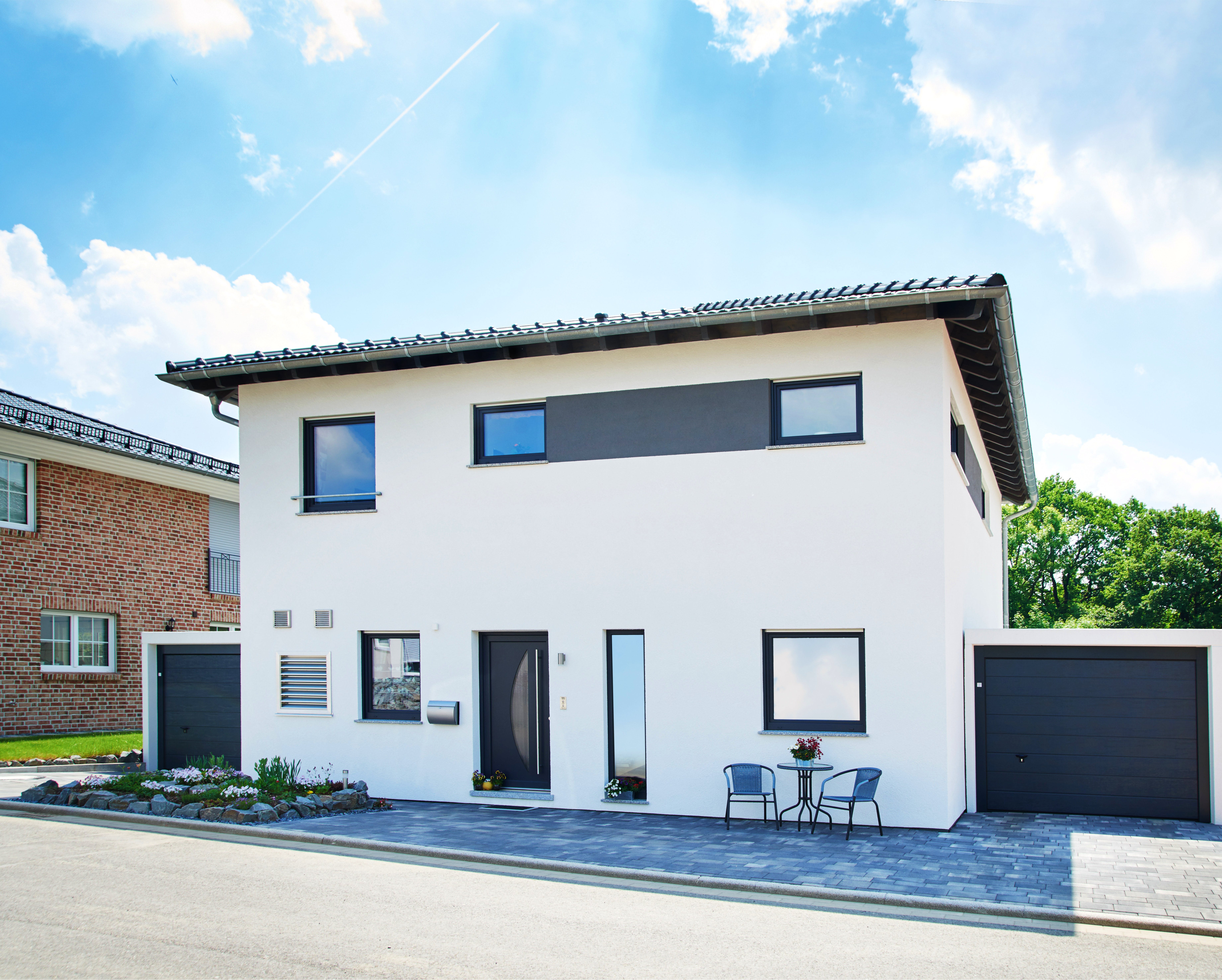 Fertighaus Komforta von Fingerhut Haus Schlüsselfertig ab 485704€, Stadtvilla Außenansicht 1