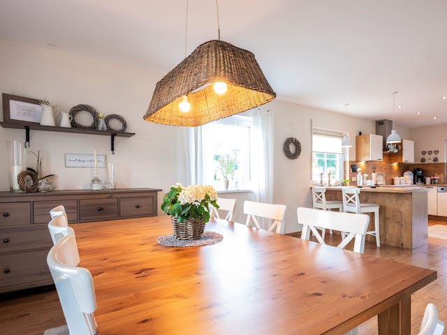 Fertighaus Lando von Fingerhut Haus Schlüsselfertig ab 436768€, Satteldach-Klassiker Innenansicht 1