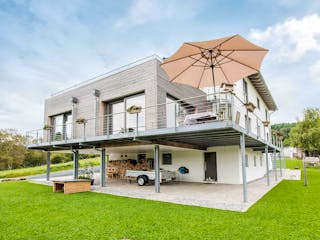 Fertighaus Novium von Fingerhut Haus Schlüsselfertig ab 710542€, Satteldach-Klassiker Außenansicht 2