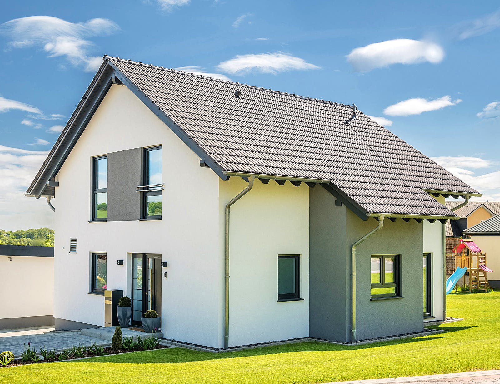 Fertighaus Seko von Fingerhut Haus Schlüsselfertig ab 419283€, Satteldach-Klassiker Außenansicht 1