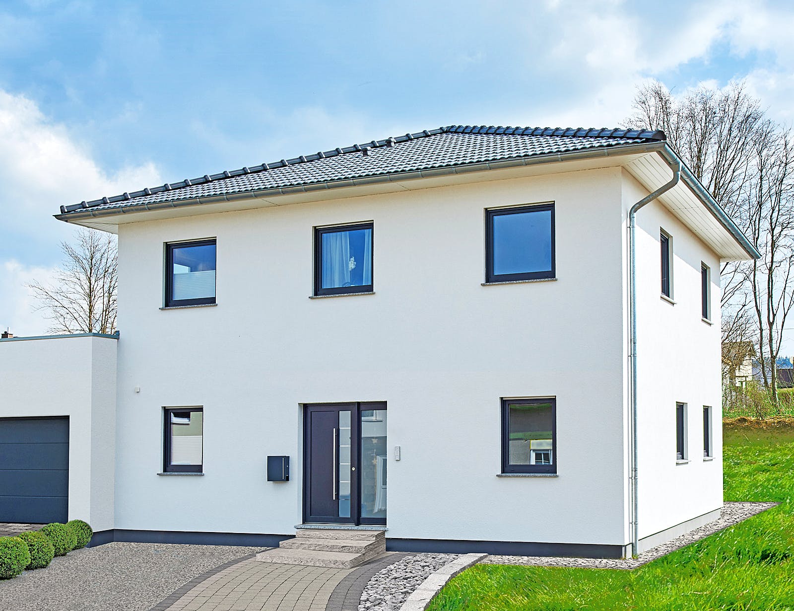 Fertighaus Soccia von Fingerhut Haus Schlüsselfertig ab 445397€, Stadtvilla Außenansicht 1
