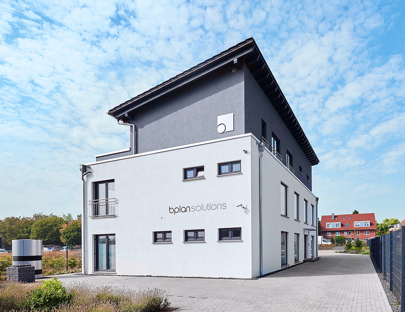 Fertighaus Tasko von Fingerhut Haus Schlüsselfertig ab 973096€, Pultdachhaus Außenansicht 2