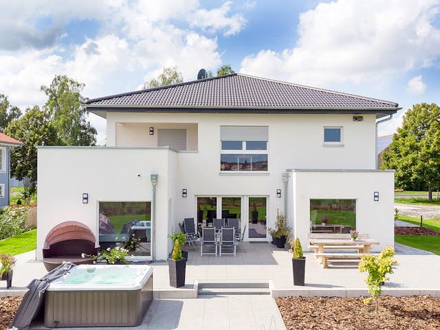 Fertighaus Dreifamilienhaus 241 von FischerHaus Schlüsselfertig ab 1012915€, Stadtvilla Außenansicht 1