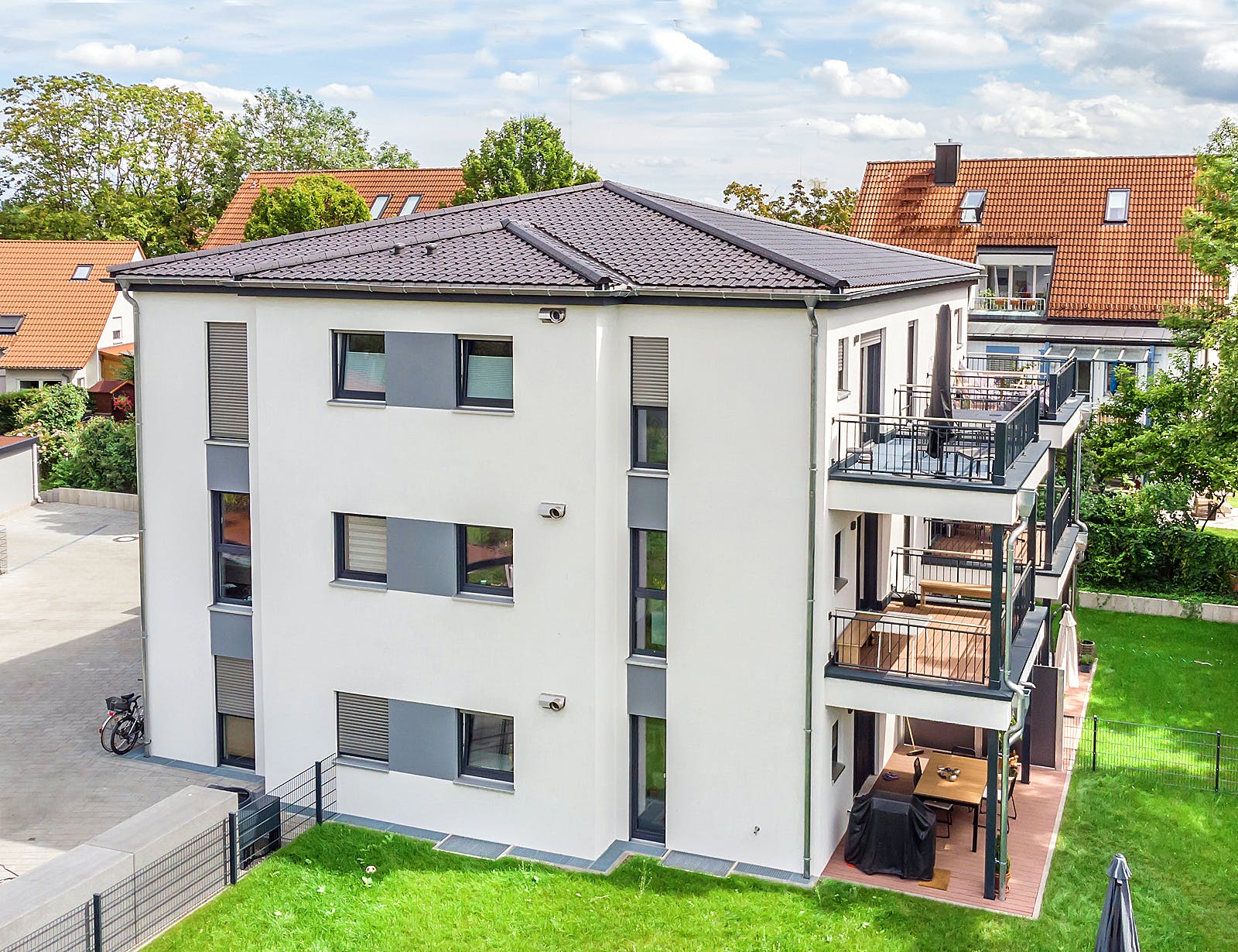 Fertighaus Sechsfamilienhaus 436 von FischerHaus Schlüsselfertig ab 1799041€, Stadtvilla Außenansicht 1