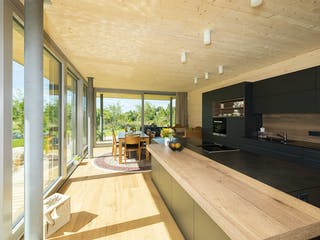Fertighaus F150 - Kega von Fluck Holzbau Schlüsselfertig ab 400000€, Satteldach-Klassiker Innenansicht 1