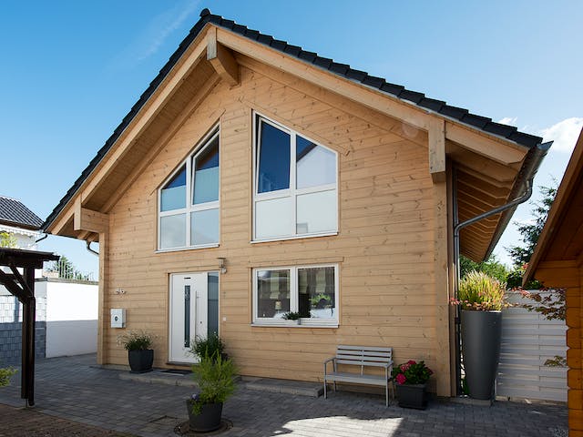 Blockhaus Rheinglück von Fullwood Wohnblockhaus Ausbauhaus ab 160000€, Blockhaus Außenansicht 3