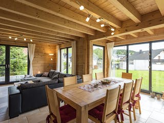 Blockhaus Wiesengrund von Fullwood Wohnblockhaus Bausatzhaus ab 320000€, Blockhaus Innenansicht 2