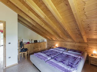 Blockhaus Wiesengrund von Fullwood Wohnblockhaus Bausatzhaus ab 320000€, Blockhaus Innenansicht 7