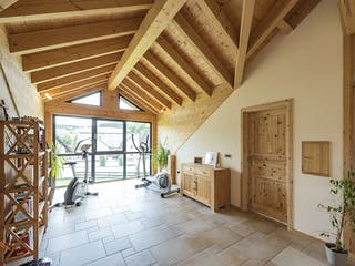 Blockhaus Wiesengrund von Fullwood Wohnblockhaus Bausatzhaus ab 320000€, Blockhaus Innenansicht 8