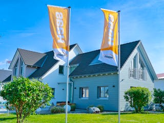 Fertighaus Haas MH Hessdorf 169 von Haas Fertigbau Ausbauhaus ab 256000€, Satteldach-Klassiker Außenansicht 3