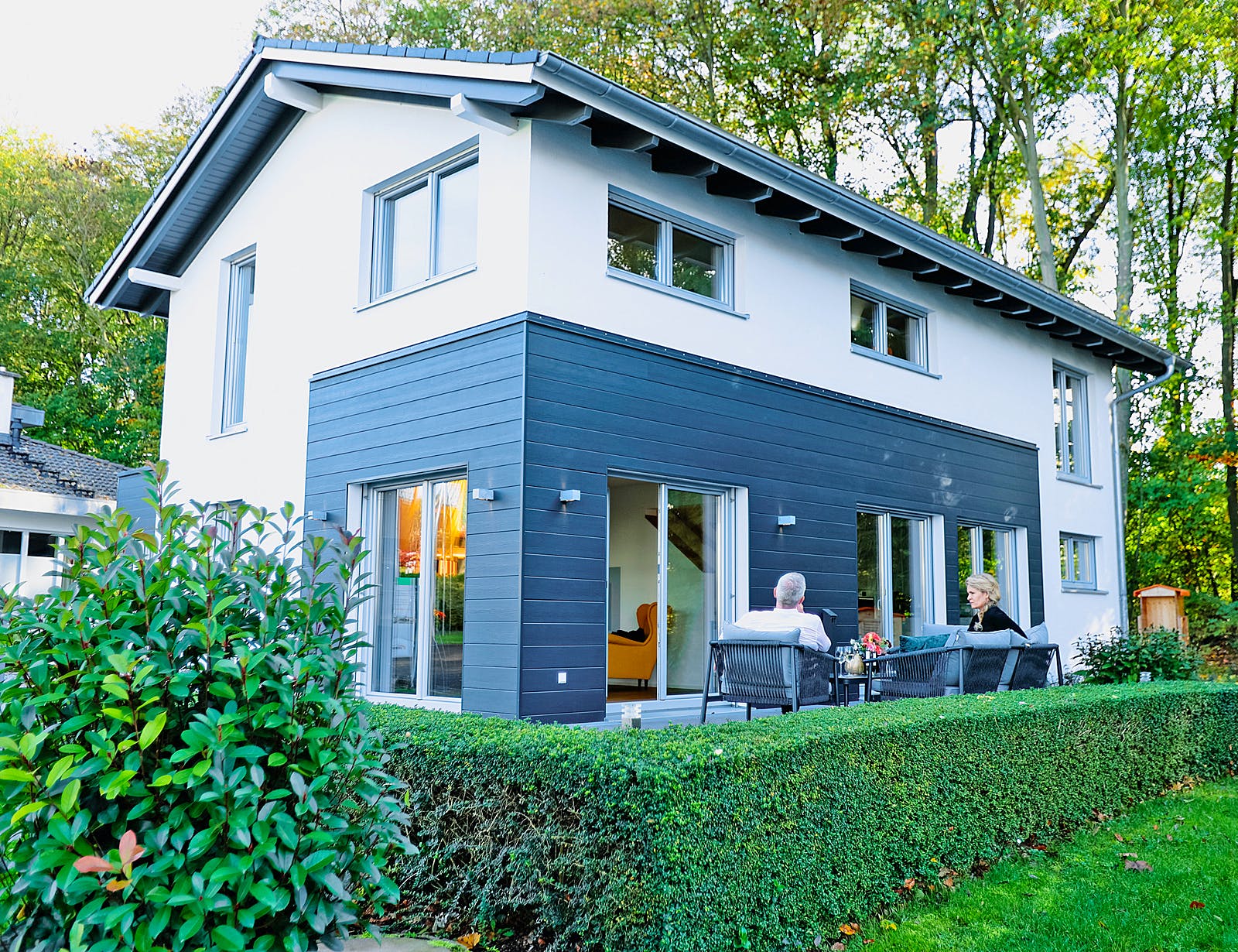 Fertighaus Haas MH Bad Vilbel J 142 von Haas Fertigbau Ausbauhaus ab 215000€, Satteldach-Klassiker Außenansicht 2