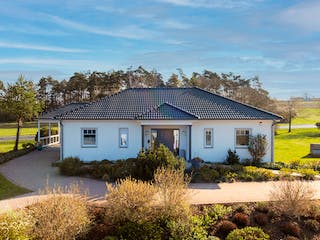 Fertighaus Bungalow 139 von Hanse Haus Schlüsselfertig ab 437172€, Bungalow Außenansicht 1