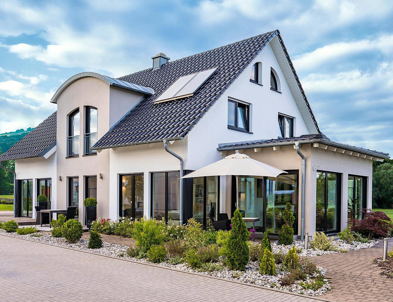 Fertighaus Variant 275 von Hanse Haus Schlüsselfertig ab 580095€, Satteldach-Klassiker Außenansicht 1