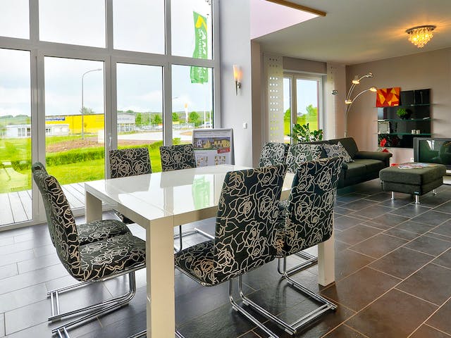 Massivhaus Leipzig von HELMA MASSIVHAUS Schlüsselfertig ab 420900€, Satteldach-Klassiker Innenansicht 2