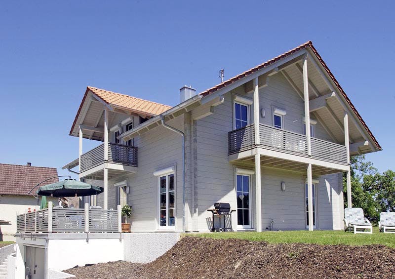 Blockhaus B167 von Frammelsberger R. Ingenieur-Holzbau, Blockhaus Außenansicht 2
